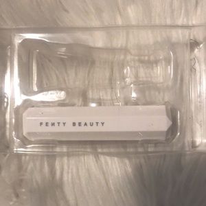 Fenty Pro Kiss’r Lip Scrub Stick